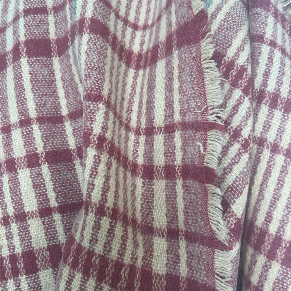 Look by M out of New York infinity scarf